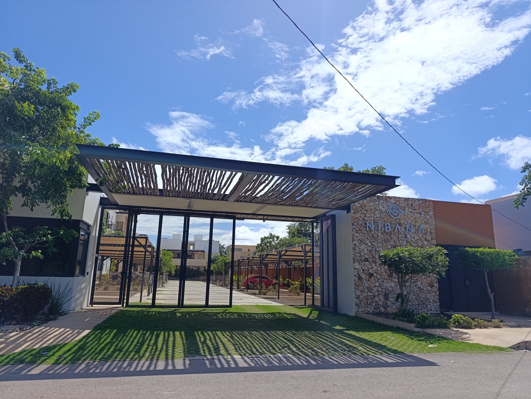 Acceso residencial en Yucatán